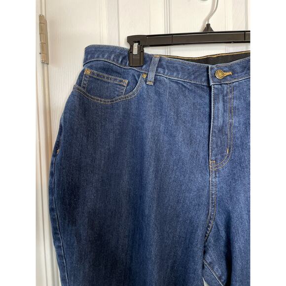 Catherines Womens Capri Length Stretch Jeans Size 24W Dark Wash - Picture 2 of 9